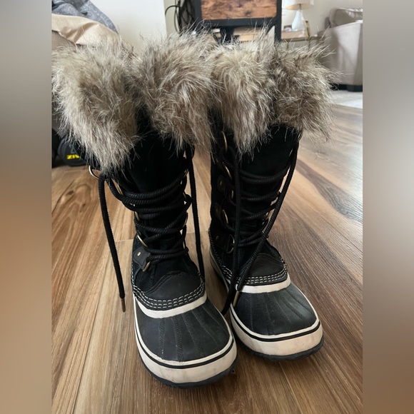 Sorel Joan of Arctic Black Snow Boots 6.5 - Picture 5 of 5